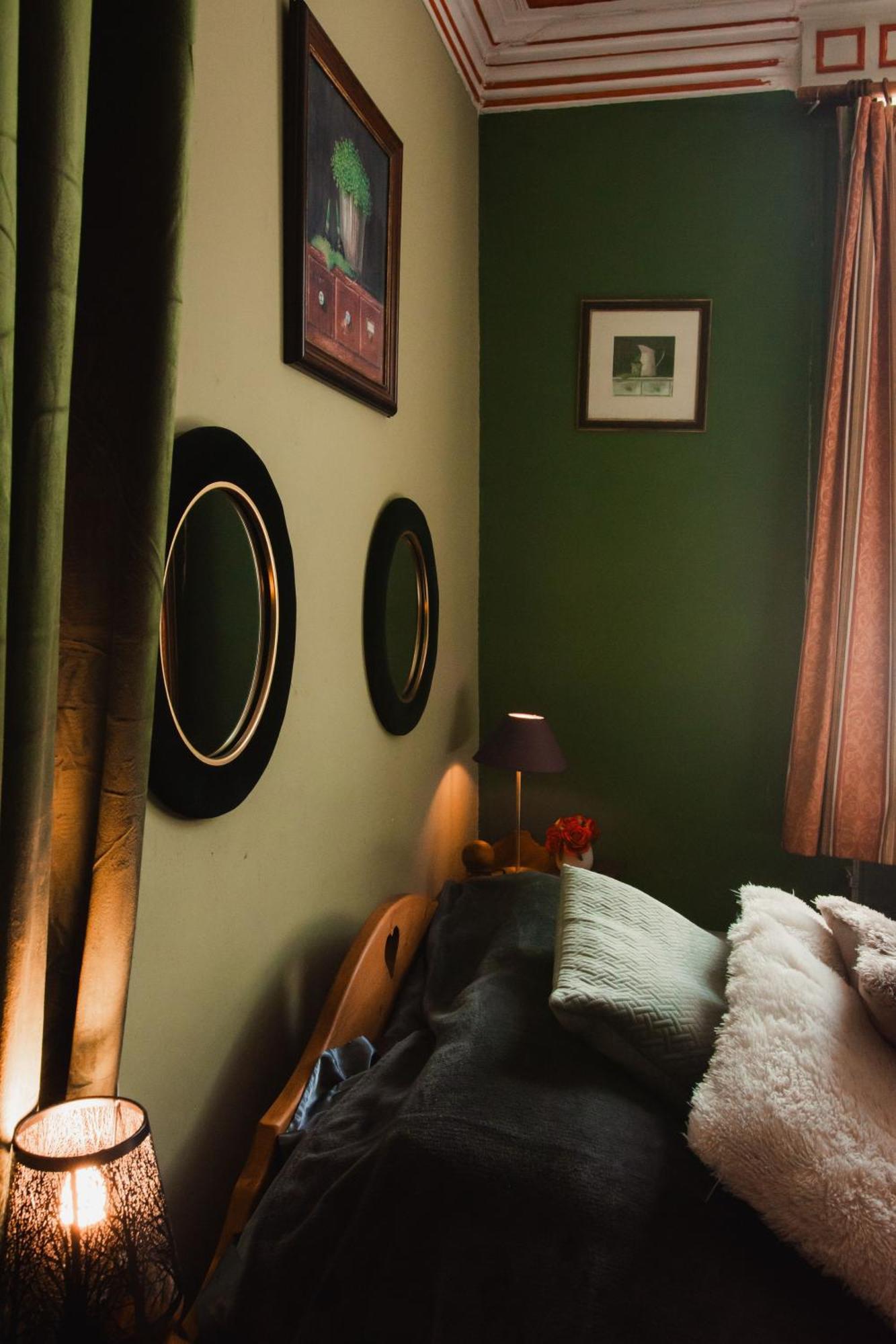 Berzee Maison D'Hote Les Notes Endormie Chambre Secrete المظهر الخارجي الصورة